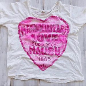 Magnolia Pearl tee